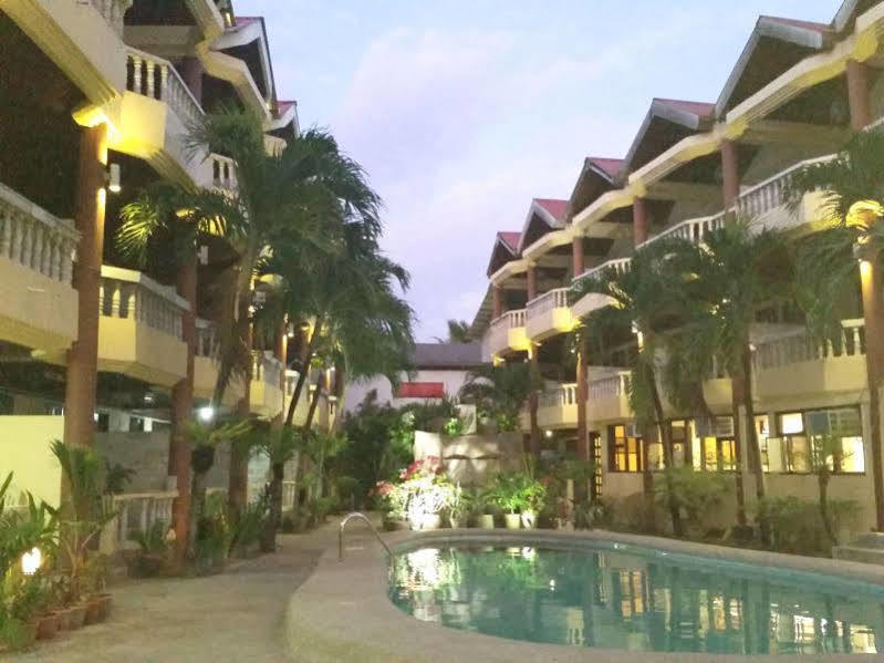 长滩半岛度假村 Balabag  外观 照片